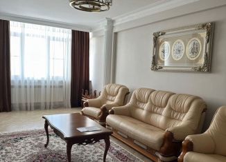 Двухкомнатная квартира в аренду, 85 м2, Махачкала, улица Даниялова, 112