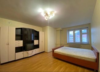 Сдается 1-комнатная квартира, 42 м2, Киров, улица Ленина, 193