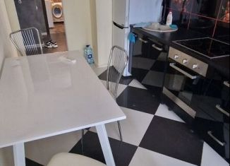 Аренда однокомнатной квартиры, 36 м2, Калининград, улица Виллима Фермора, 10