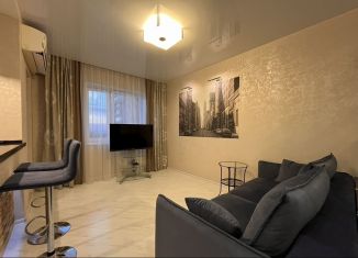 Аренда 2-ком. квартиры, 60 м2, Тула, улица Михеева, 19