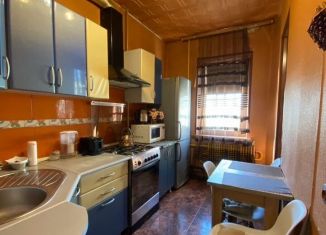 Двухкомнатная квартира в аренду, 56 м2, Астрахань, Кубанская улица, 66