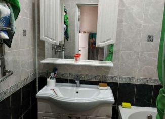 Сдам в аренду 4-ком. квартиру, 100 м2, Крым, улица Дмитрия Ульянова, 24А