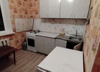 Сдам в аренду 1-ком. квартиру, 37 м2, Азов, улица Пушкина, 115