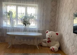 Сдача в аренду 2-ком. квартиры, 80 м2, Оренбургская область, Орская улица