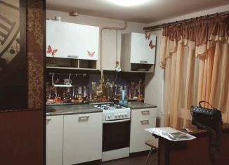 Сдается в аренду однокомнатная квартира, 30.8 м2, Челябинск, улица 8 Марта, 10