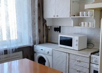 Сдается в аренду 3-комнатная квартира, 63 м2, Балаково, Саратовское шоссе, 69/4