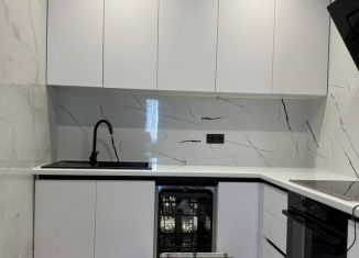 Сдается 2-комнатная квартира, 50 м2, Астрахань, улица Трофимова, 7А