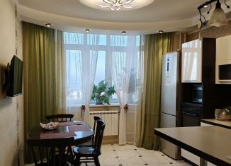 Сдам в аренду 3-ком. квартиру, 78 м2, Тула, улица Михеева, 29