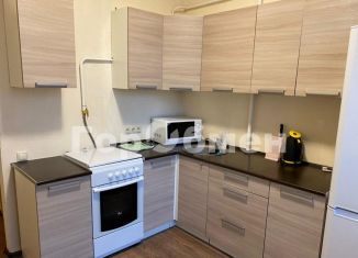 Сдается однокомнатная квартира, 35 м2, Москва, Новопоселковая улица, 7Б