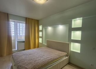 Сдам двухкомнатную квартиру, 65 м2, Калужская область, проспект Маркса, 79