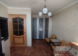 Сдается в аренду однокомнатная квартира, 32.7 м2, Крым, переулок Поветкина, 24