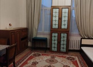 Сдается 1-ком. квартира, 50 м2, Санкт-Петербург, улица Некрасова, 48, муниципальный округ Смольнинское