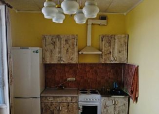 Сдается в аренду 1-комнатная квартира, 40 м2, Старый Оскол, микрорайон Северный, 7