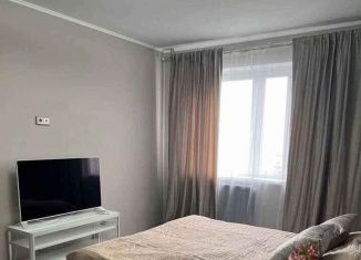 Сдаю в аренду 1-ком. квартиру, 47 м2, Москва, Новочерёмушкинская улица, 59к1