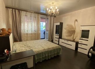 1-комнатная квартира в аренду, 40 м2, Москва, Загорьевская улица, 3к1