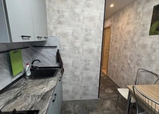 Сдаю в аренду 1-ком. квартиру, 31.1 м2, Москва, 1-я Хуторская улица, 7