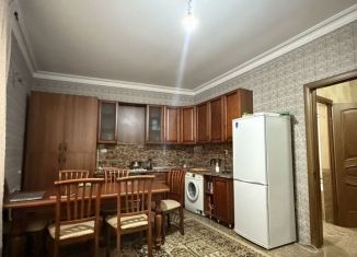 Сдам 1-ком. квартиру, 42 м2, Махачкала, улица Тарковских, 7