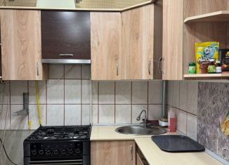 Сдам 2-комнатную квартиру, 43.5 м2, Бийск, улица Петра Мерлина, 11