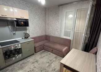 Сдается в аренду 1-ком. квартира, 40 м2, Тюмень, улица Николая Зелинского, 24