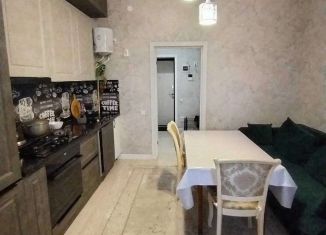 Сдаю однокомнатную квартиру, 39 м2, Краснодар, улица Суворова, микрорайон Центральный