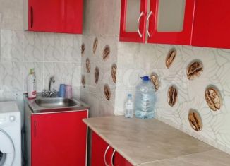 Сдаю 1-ком. квартиру, 32 м2, Тобольск, микрорайон Центральный, 26