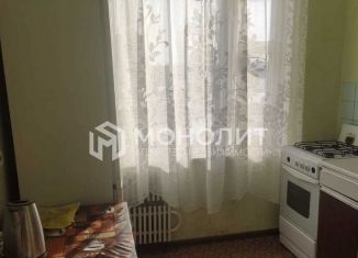 Сдаю в аренду двухкомнатную квартиру, 47 м2, Старый Оскол, микрорайон Рудничный, 12А