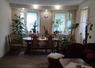 Сдается в аренду 2-комнатная квартира, 95 м2, Ивановская область, улица Сакко, 37Б