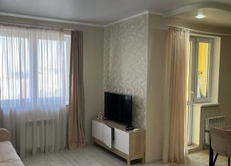 Сдается в аренду однокомнатная квартира, 40 м2, Республика Башкортостан, Коммунистическая улица, 107