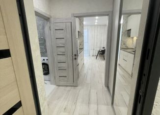 Сдам в аренду 1-ком. квартиру, 31 м2, Хакасия, улица Ленинского Комсомола, 77