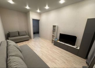 Сдам 1-ком. квартиру, 39 м2, Республика Башкортостан, улица Асхата Мирзагитова, 8