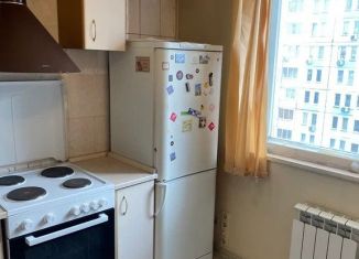 1-комнатная квартира в аренду, 38.6 м2, Москва, улица Маршала Баграмяна, 3, район Люблино