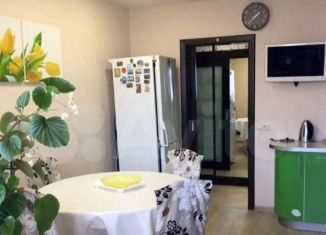 Сдается в аренду 1-комнатная квартира, 635 м2, Чебоксары, проспект Максима Горького, 12