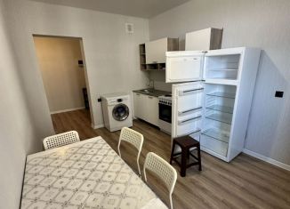 Сдаю в аренду 2-ком. квартиру, 53 м2, Краснодар, улица имени Героя Ростовского, 8к6