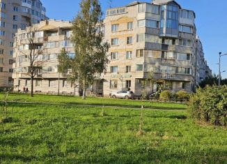 Сдаю в аренду 2-комнатную квартиру, 50 м2, Санкт-Петербург, улица Руднева, 22к1, метро Проспект Просвещения