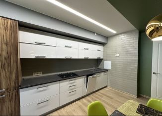 Аренда 3-ком. квартиры, 71 м2, Орёл, улица 5-й Орловской Стрелковой Дивизии, 10