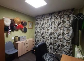 Сдаю однокомнатную квартиру, 35 м2, Екатеринбург, улица Сулимова, 25