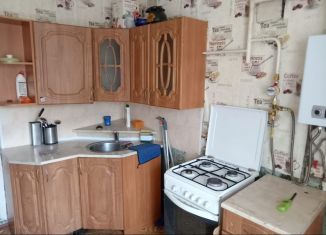 Сдам двухкомнатную квартиру, 55 м2, Октябрьский, 21-й микрорайон, 14