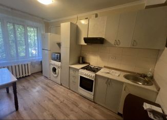 Сдача в аренду 1-комнатной квартиры, 34 м2, Москва, Измайловский бульвар, 77