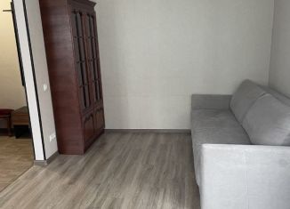 Сдается в аренду 1-комнатная квартира, 31 м2, Москва, Сходненская улица, 33к1