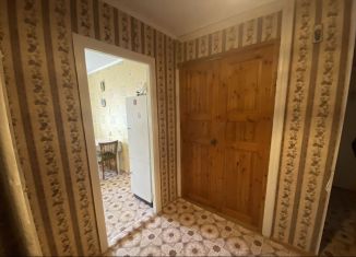 Сдам 2-комнатную квартиру, 50 м2, Тюмень, улица Кузнецова, 16