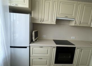 Сдача в аренду 2-ком. квартиры, 50 м2, Краснодар, Конгрессная улица, 41к1