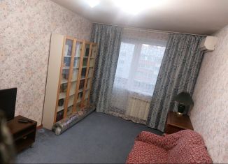 Сдам в аренду однокомнатную квартиру, 43 м2, Челябинская область, улица Академика Королёва, 20