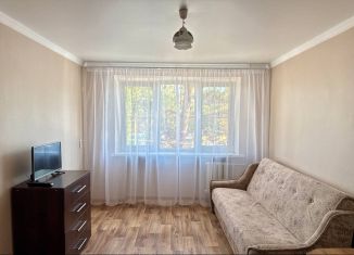 Продается комната, 13.2 м2, Армавир, Черноморская улица, 4