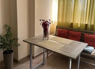 Сдается в аренду 2-ком. квартира, 38.4 м2, Краснодар, Российская улица, 72/2