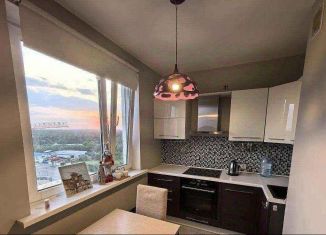 Сдам в аренду 1-комнатную квартиру, 43 м2, Москва, Крылатская улица, 31к1