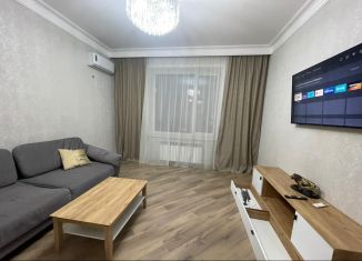 Сдается в аренду 2-комнатная квартира, 61 м2, Махачкала, проспект Петра I, 131