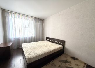 Аренда 1-комнатной квартиры, 40 м2, Таганрог, улица Ленина, 205
