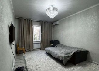 Сдаю в аренду 1-ком. квартиру, 38 м2, Краснодар, проспект Чекистов