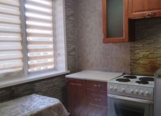 Сдаю в аренду 3-ком. квартиру, 48 м2, Новокузнецк, улица Кирова, 76