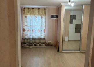 Сдаю в аренду однокомнатную квартиру, 33 м2, Новочеркасск, Александровская улица, 92